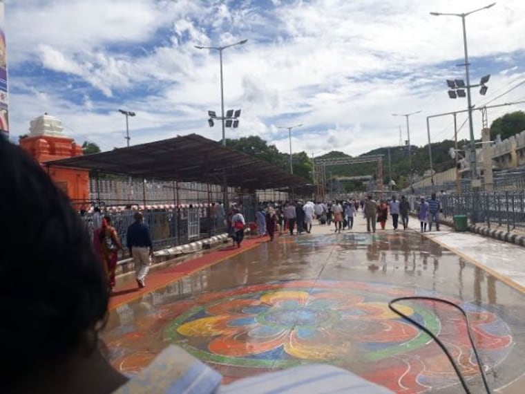 Swami Pushkarini Lake_5